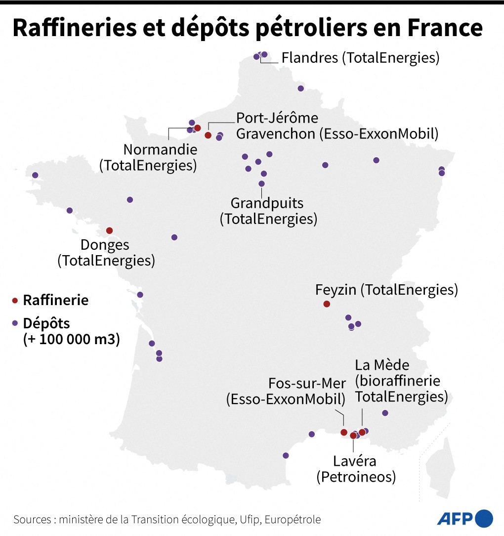 Les raffineries et principaux dépôts pétroliers en France métropolitaine.
