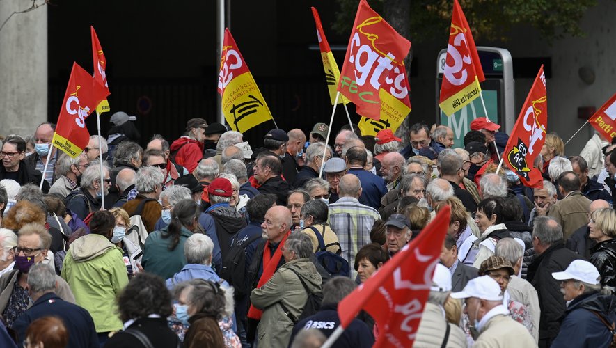 reforme des retraites greves et manifestations en janvier 13 syndicats mettent en garde le gouvernement sur lage pivot