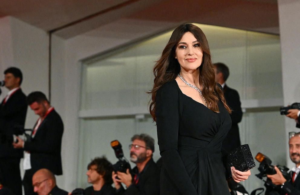 Sur Internet Monica Bellucci Se Confie Sur L ducation De Ses Filles 